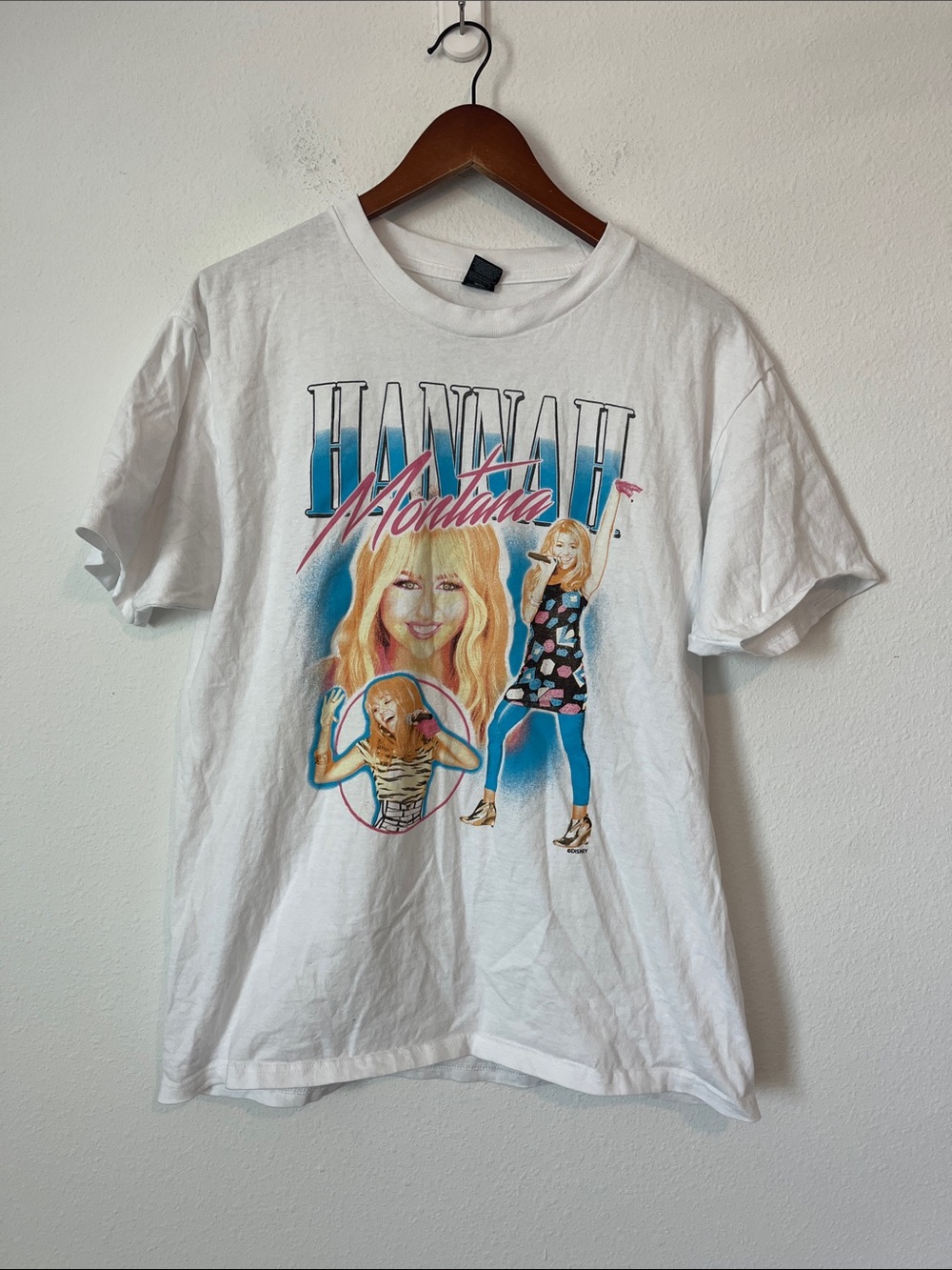 Hannah Montana White Graphic Tee - Picture 1 of 4